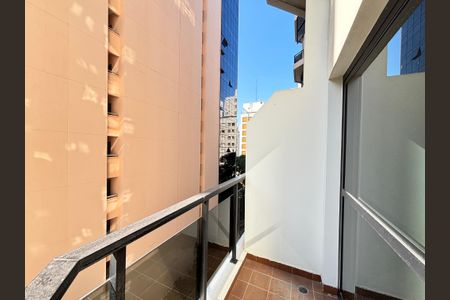 Apartamento para alugar com 50m², 1 quarto e 1 vaga Apartamento para alugar com 50m², 1 quarto e 1 vagaVaranda