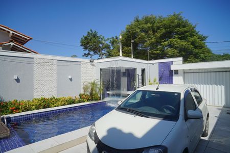Casa à venda com 249m², 4 quartos e 2 vagas Casa à venda com 249m², 4 quartos e 2 vagasÁrea externa