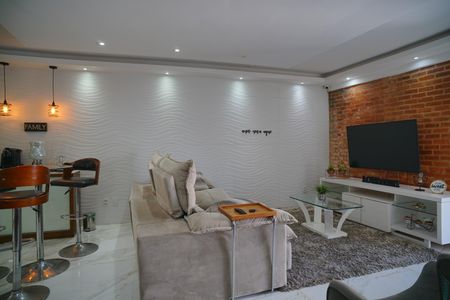 Sala de casa para alugar com 4 quartos, 249m² em Itaipu, Niterói