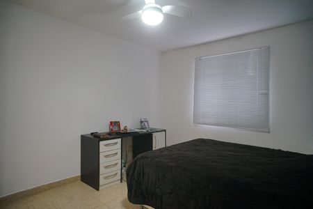 Casa à venda com 249m², 4 quartos e 2 vagas Casa à venda com 249m², 4 quartos e 2 vagasQuarto 3