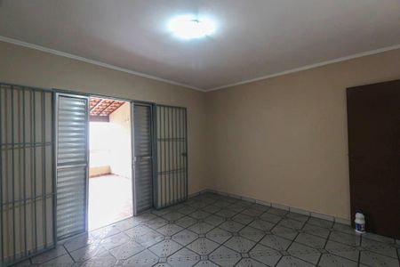 Casa para alugar com 125m², 3 quartos e 2 vagasQuarto 1