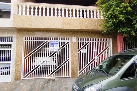 Casa para alugar com 125m², 3 quartos e 2 vagasFachada + Placa
