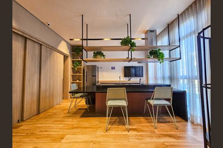Apartamento para alugar com 27m², 1 quarto e sem vagaÁrea comum - Salão de festas