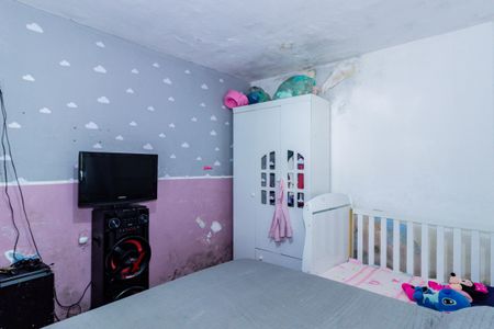 Casa à venda com 120m², 3 quartos e 2 vagas Casa à venda com 120m², 3 quartos e 2 vagasQuarto
