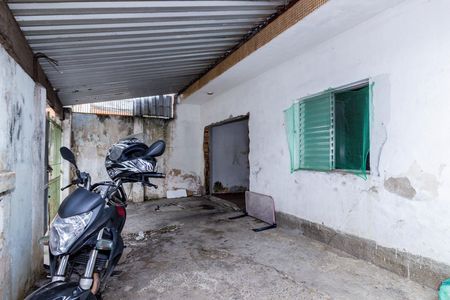 Casa à venda com 120m², 3 quartos e 2 vagas Casa à venda com 120m², 3 quartos e 2 vagasGaragem