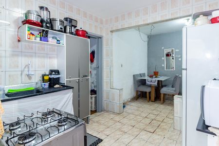 Casa à venda com 120m², 3 quartos e 2 vagas Casa à venda com 120m², 3 quartos e 2 vagasCozinha