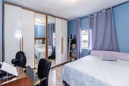 Casa à venda com 120m², 3 quartos e 2 vagas Casa à venda com 120m², 3 quartos e 2 vagasQuarto 2