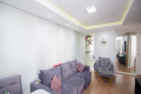 Sala de apartamento para alugar com 2 quartos, 40m² em Parque Xangri-lá, Contagem