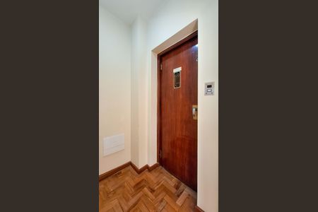Apartamento à venda com 127m², 3 quartos e 1 vagaHall de Entrada Privativo
