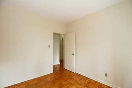 Apartamento à venda com 127m², 3 quartos e 1 vagaQuarto 2
