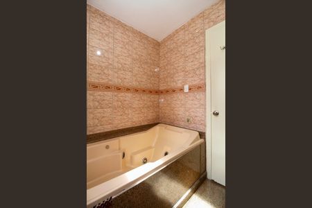 Apartamento à venda com 127m², 3 quartos e 1 vagaBanheiro