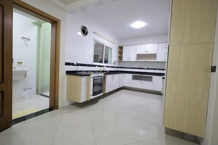 Casa à venda com 144m², 3 quartos e 1 vaga Casa à venda com 144m², 3 quartos e 1 vagaCozinha