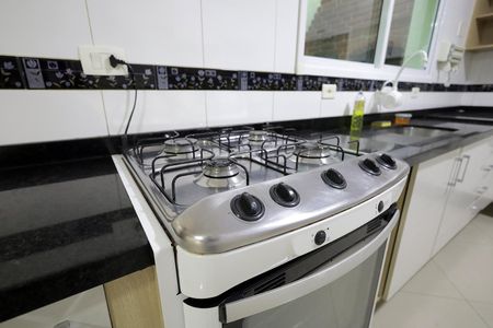 Casa à venda com 144m², 3 quartos e 1 vaga Casa à venda com 144m², 3 quartos e 1 vagaCozinha