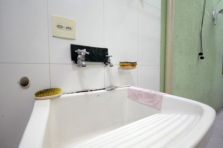 Casa à venda com 144m², 3 quartos e 1 vaga Casa à venda com 144m², 3 quartos e 1 vagaÁrea de Serviço