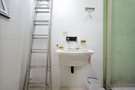 Casa à venda com 144m², 3 quartos e 1 vaga Casa à venda com 144m², 3 quartos e 1 vagaÁrea de Serviço