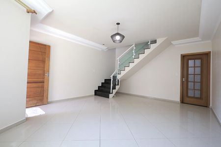 Casa à venda com 144m², 3 quartos e 1 vaga Casa à venda com 144m², 3 quartos e 1 vagaSala