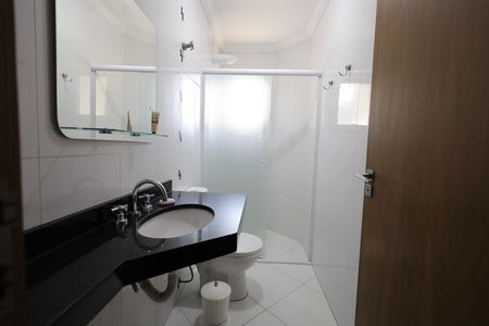 Casa à venda com 144m², 3 quartos e 1 vaga Casa à venda com 144m², 3 quartos e 1 vagaBanheiro 2