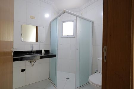 Casa à venda com 144m², 3 quartos e 1 vaga Casa à venda com 144m², 3 quartos e 1 vagaBanheiro Quarto Suíte