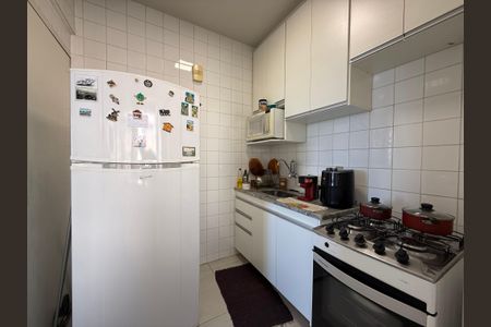 Apartamento à venda com 2 quartos, 60m² em Nova Suíça, Belo Horizonte