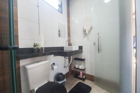 Casa à venda com 360m², 5 quartos e 4 vagasbanheiro - casa 2