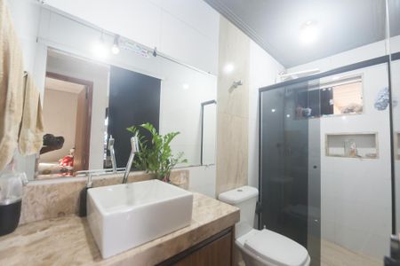 Casa à venda com 360m², 5 quartos e 4 vagasBanheiro Social