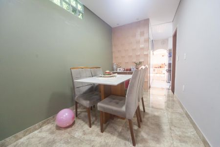Casa à venda com 360m², 5 quartos e 4 vagasSala de Jantar