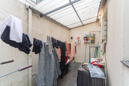 Apartamento para alugar com 65m², 2 quartos e 1 vagaÁrea Privativa/Área de Serviço