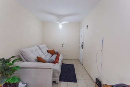 Sala de apartamento para alugar com 2 quartos, 65m² em Santa Efigênia, Belo Horizonte