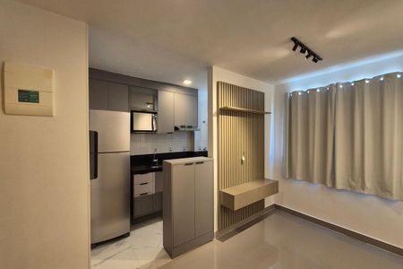 Sala de apartamento para alugar com 2 quartos, 45m² em Vila Satúrnia, Campinas