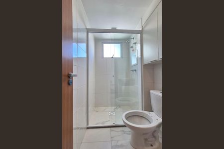 Apartamento para alugar com 48m², 2 quartos e 1 vaga Apartamento para alugar com 48m², 2 quartos e 1 vagaBanheiro
