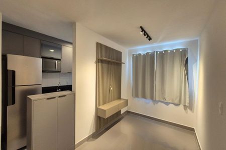 Sala  de apartamento para alugar com 2 quartos, 45m² em Vila Satúrnia, Campinas