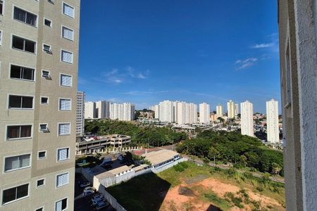 Vista da Sala  de apartamento para alugar com 2 quartos, 45m² em Vila Satúrnia, Campinas