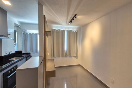 Sala de apartamento para alugar com 2 quartos, 45m² em Vila Satúrnia, Campinas