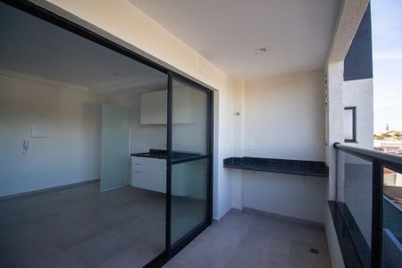 Apartamento para alugar com 61m², 2 quartos e 2 vagasVaranda