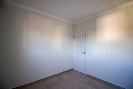 Apartamento para alugar com 61m², 2 quartos e 2 vagasQuarto 