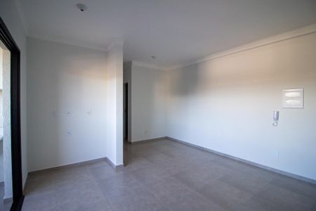 Apartamento para alugar com 61m², 2 quartos e 2 vagasSala