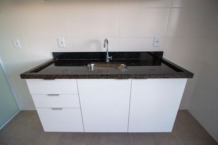 Apartamento para alugar com 61m², 2 quartos e 2 vagasCozinha