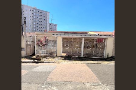 Casa à venda com 99m², 3 quartos e 2 vagas Casa à venda com 99m², 3 quartos e 2 vagasFoto 01