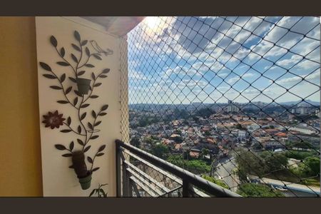 Apartamento para alugar com 72m², 3 quartos e 1 vaga Apartamento para alugar com 72m², 3 quartos e 1 vagaVaranda