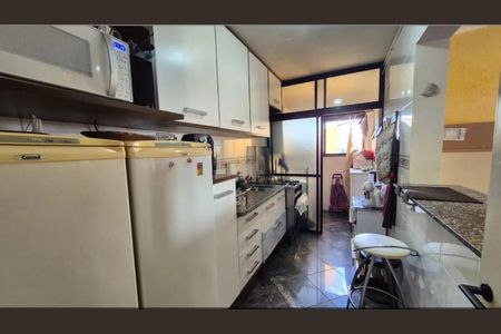 Apartamento para alugar com 72m², 3 quartos e 1 vaga Apartamento para alugar com 72m², 3 quartos e 1 vagaCozinha