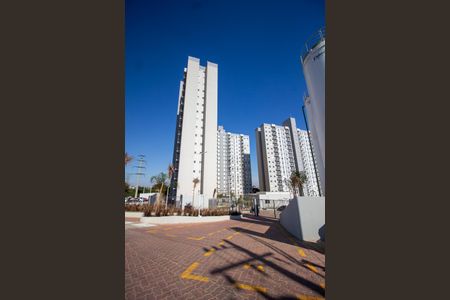 Apartamento para alugar com 46m², 2 quartos e 1 vaga Apartamento para alugar com 46m², 2 quartos e 1 vagaFachada e portaria