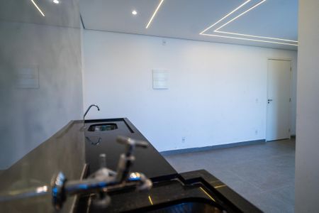 Apartamento para alugar com 46m², 2 quartos e 1 vaga Apartamento para alugar com 46m², 2 quartos e 1 vagaCozinha