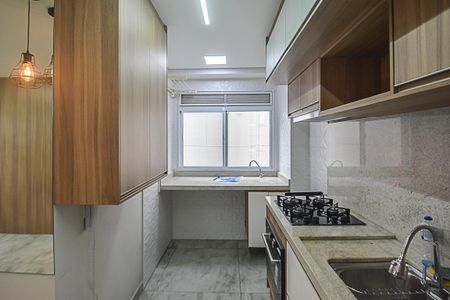 Apartamento para alugar com 38m², 2 quartos e sem vaga Apartamento para alugar com 38m², 2 quartos e sem vagaCozinha e Área de Serviço