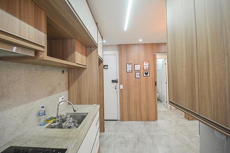 Apartamento para alugar com 38m², 2 quartos e sem vaga Apartamento para alugar com 38m², 2 quartos e sem vagaCozinha e Área de Serviço