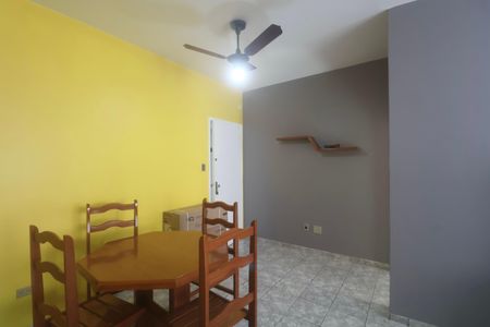 Sala de apartamento para alugar com 1 quarto, 60m² em Jardim Tres Marias, Guarujá