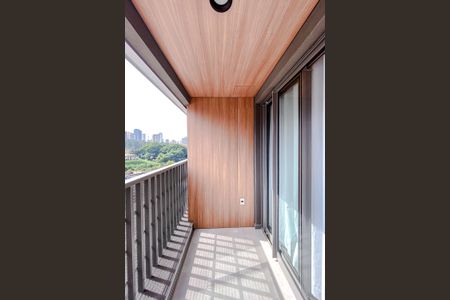Varanda de kitnet/studio à venda com 1 quarto, 25m² em Vila Regente Feijó, São Paulo
