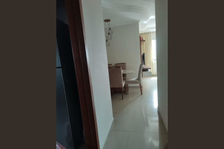Apartamento para alugar com 61m², 2 quartos e 1 vagaCorredor