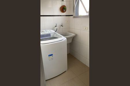 Apartamento para alugar com 61m², 2 quartos e 1 vagaÁrea de Serviço