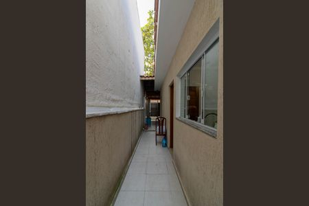 Casa para alugar com 125m², 2 quartos e 2 vagasCorredor Lateral