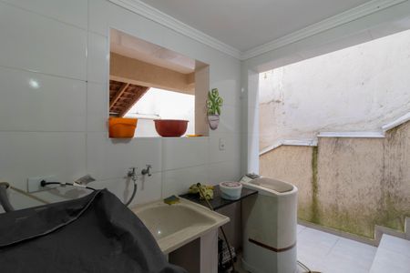 Casa para alugar com 125m², 2 quartos e 2 vagasArea de Serviço 